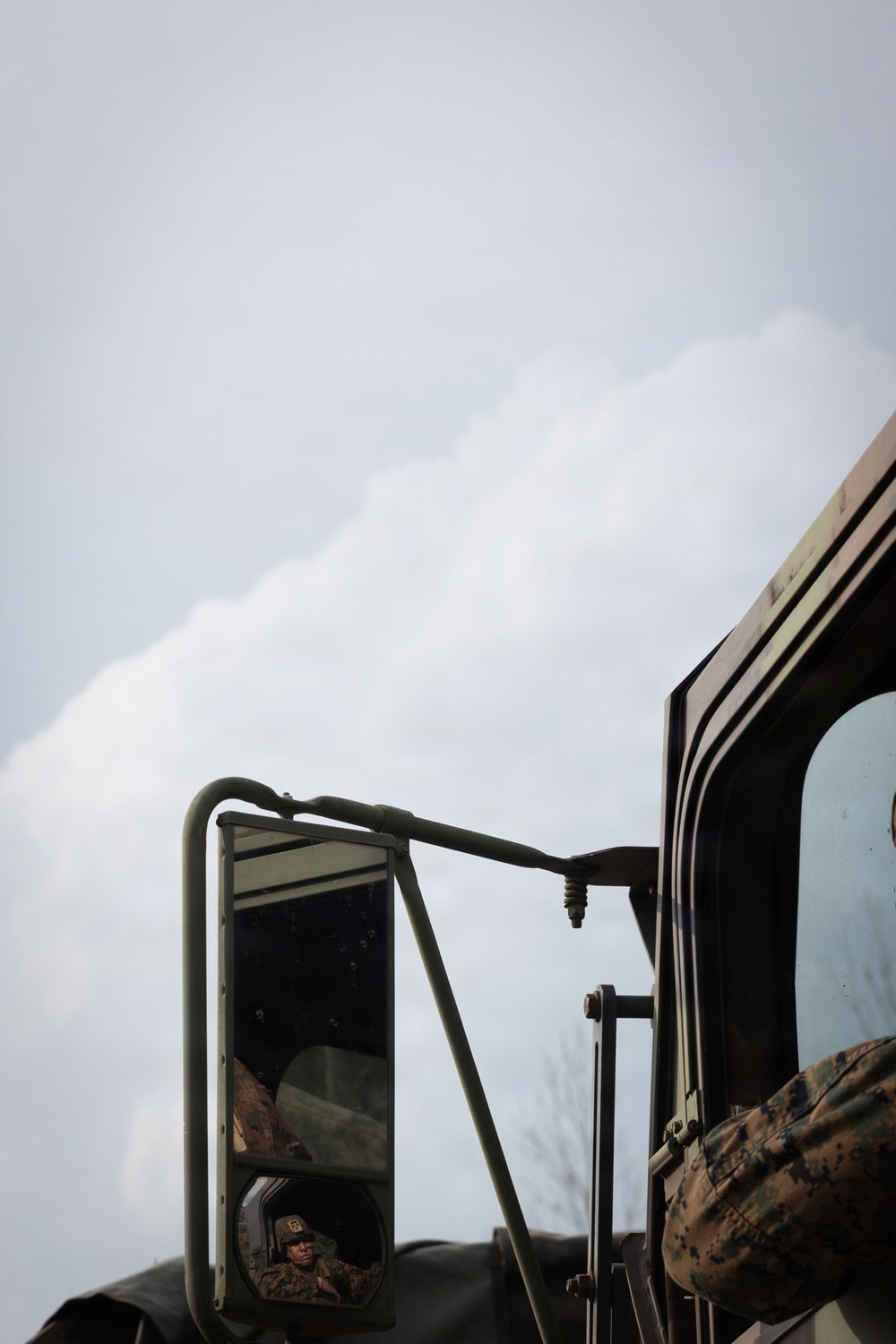 U.S. Marines with Truck Company, 23d Marine Regiment completes known distance range