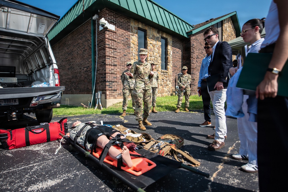 Congressional staffers visit Kentucky Air National Guard Base