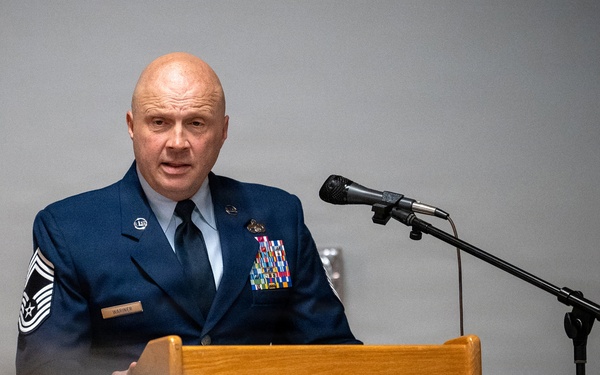 Wariner promoted to chief