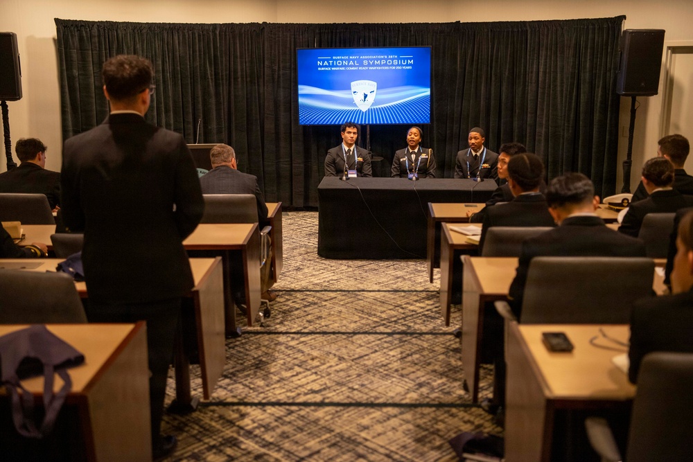 Midshipmen Roundtable at SNA 2026