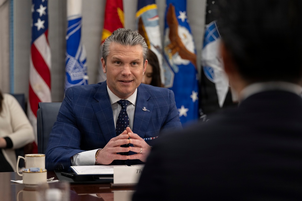 SW Hosts Japanese Minister of Defense at Pentagon