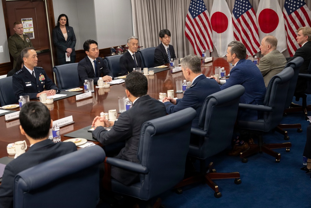SW Hosts Japanese Minister of Defense at Pentagon