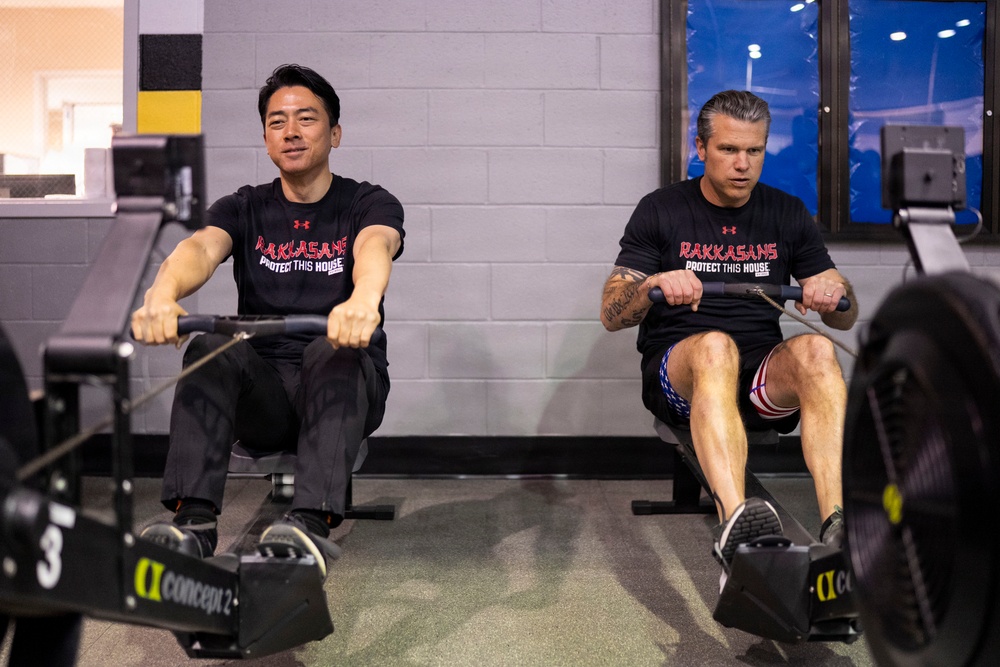 SW Hosts PT with Japanese Minister of Defense