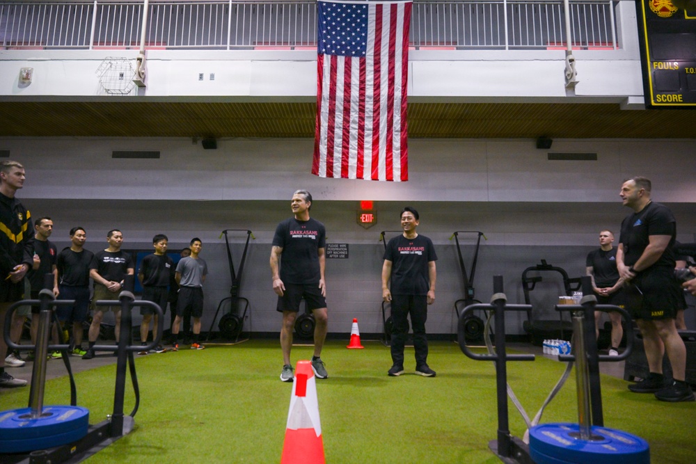 SW Hosts PT with Japanese Minister of Defense