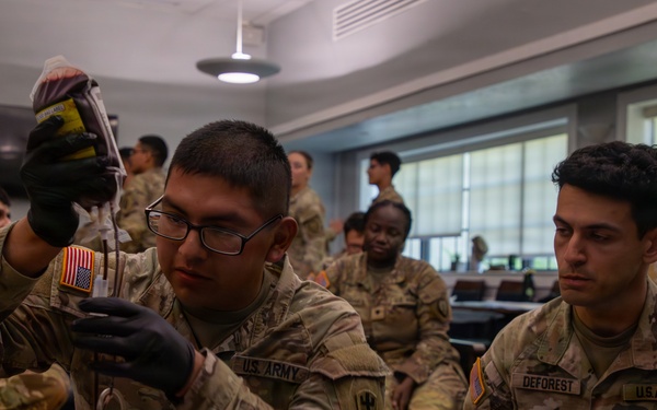 U.S. Soldiers Conduct Blood Transfusion Training