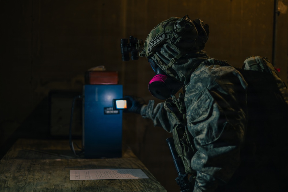 1SFG(A) CBRN detachment sharpens tactical proficiency in training scenarios