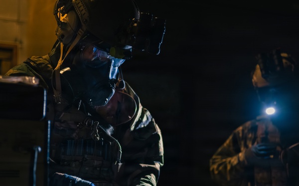 1SFG(A) CBRN detachment sharpens tactical proficiency in training scenarios