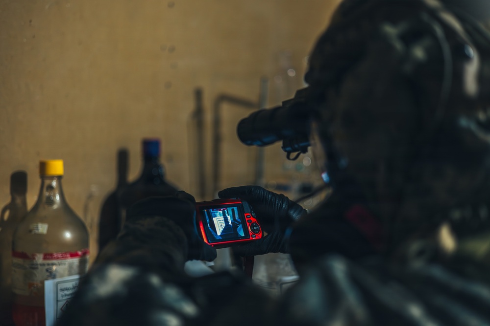 1SFG(A) CBRN detachment sharpens tactical proficiency in training scenarios