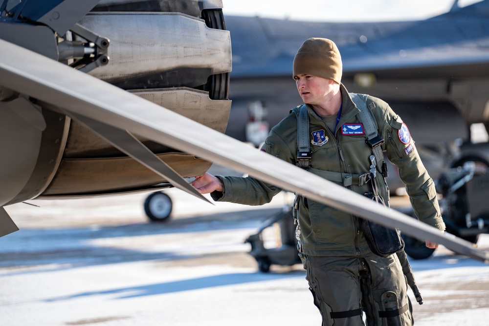 South Dakota Winter Fighter Operations