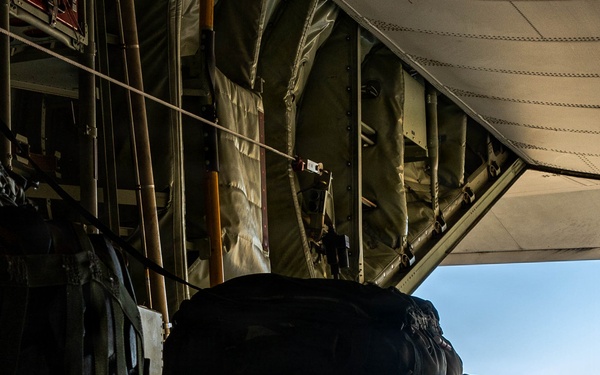 Skyfall: 1st DSB Marines conduct Combat Load Parachute Operations