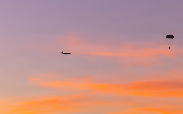 Skyfall: 1st DSB Marines conduct Combat Load Parachute Operations