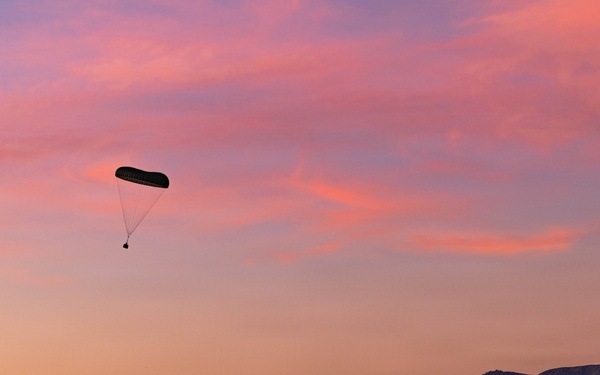 Skyfall: 1st DSB Marines conduct Combat Load Parachute Operations