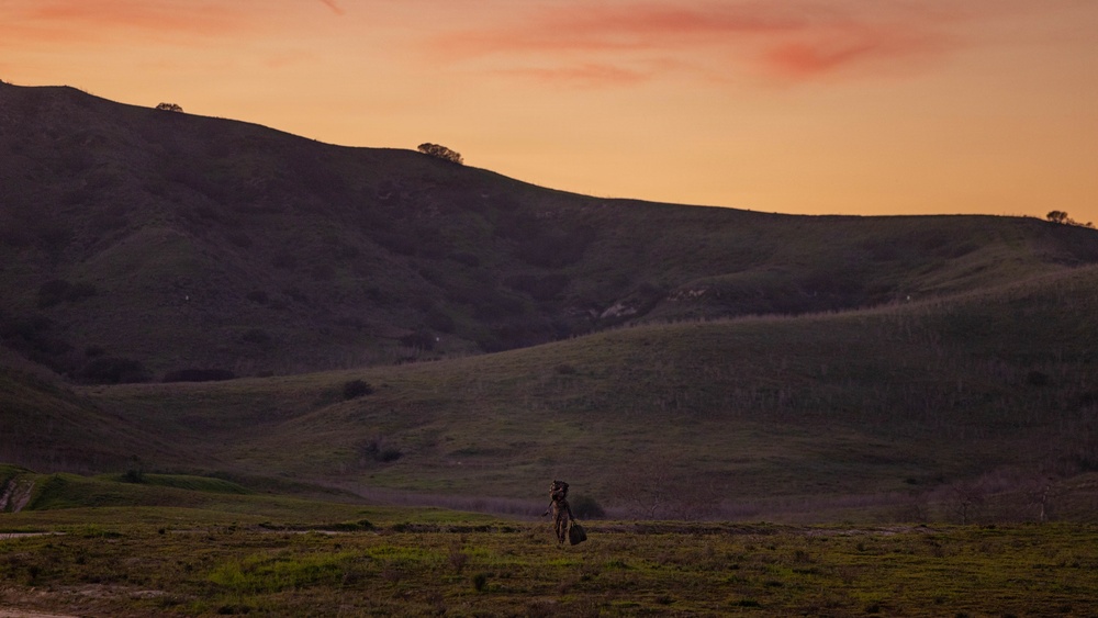 Skyfall: 1st DSB Marines conduct Combat Load Parachute Operations