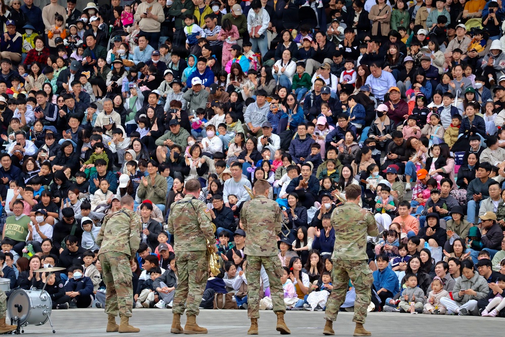 Eighth Army Brass Band Performs at Children's Day Event