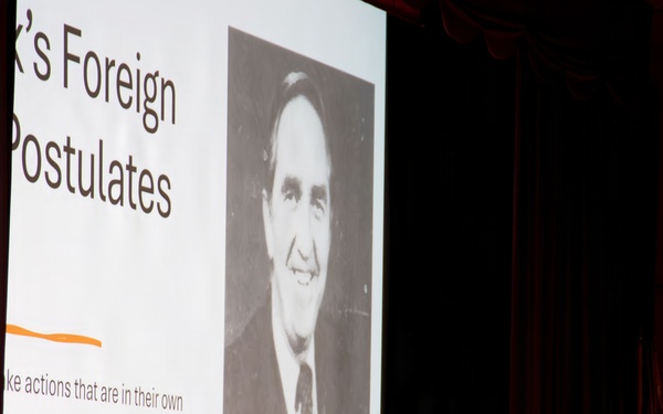 Senior Diplomatic Advisor Visits NCO Leadership Center of Excellence