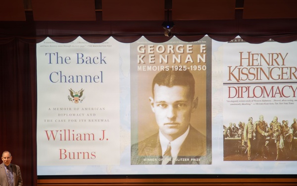 Senior Diplomatic Advisor Visits NCO Leadership Center of Excellence