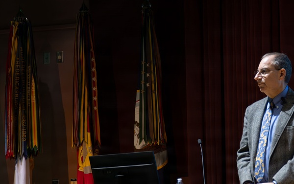 Senior Diplomatic Advisor Visits NCO Leadership Center of Excellence