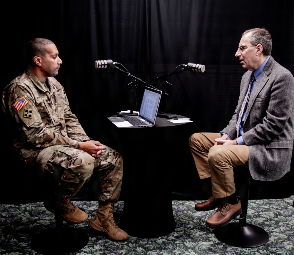 Senior Diplomatic Advisor Visits NCO Leadership Center of Excellence