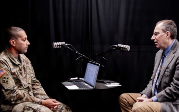 Senior Diplomatic Advisor Visits NCO Leadership Center of Excellence