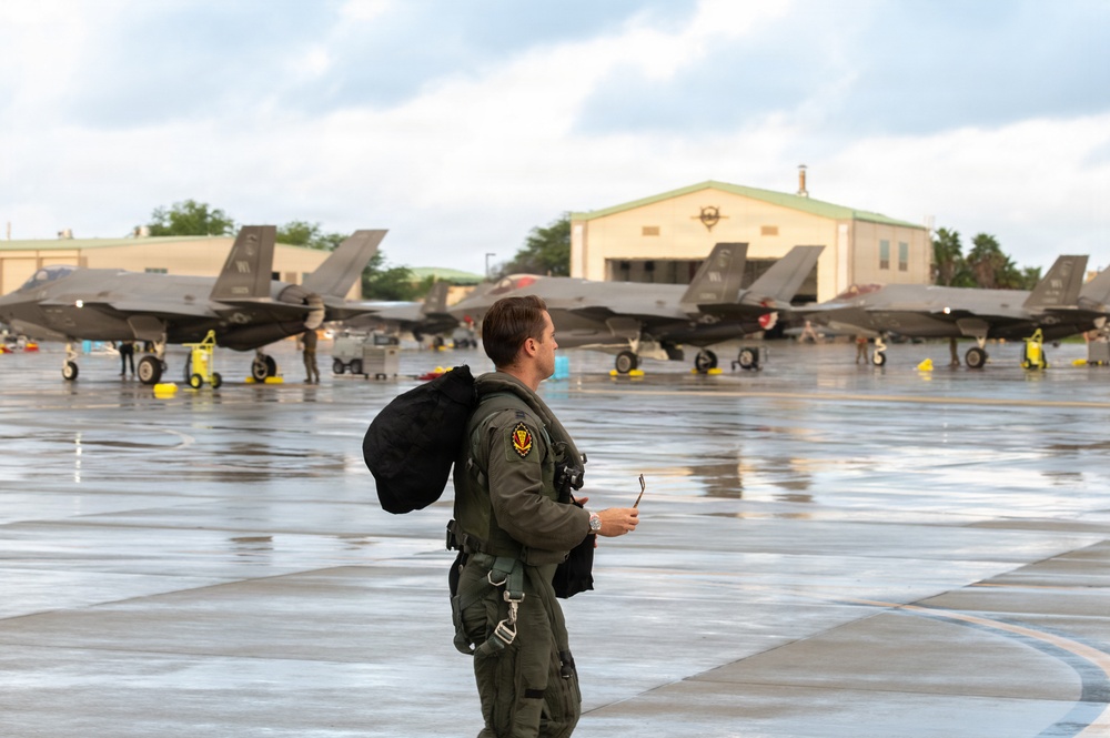 154th Wing Hosts Sentry Aloha 26-1, Multistate Air Combat Training