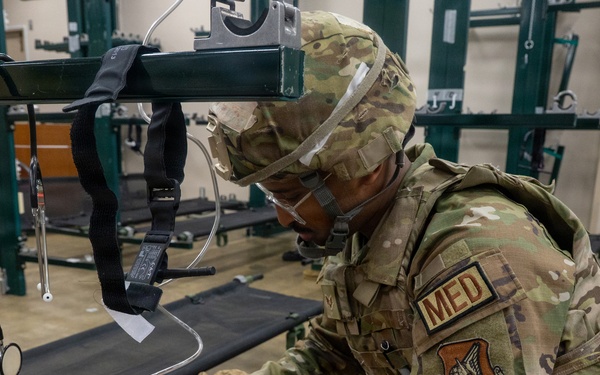 Sprint 26-2: 35th MDG conducts casualty care