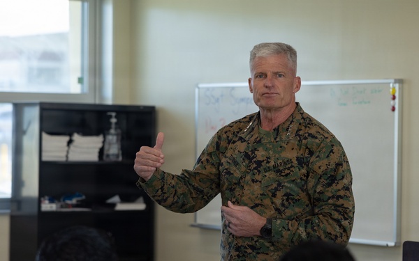 MACG-18 hosts staff sergeant symposium