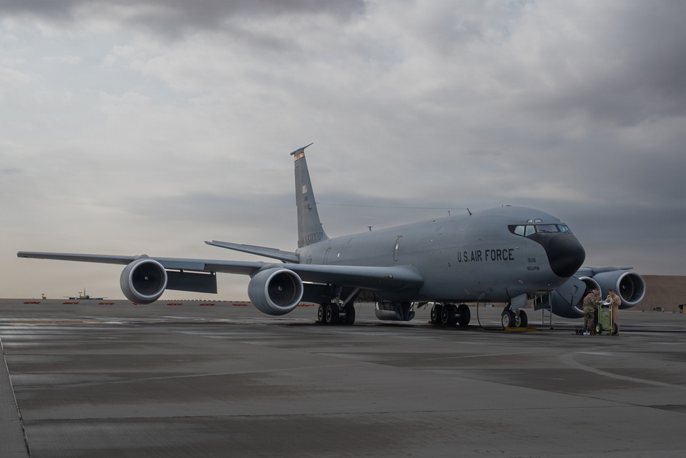 74th EARS conducts aerial refueling mission within CENTCOM AOR