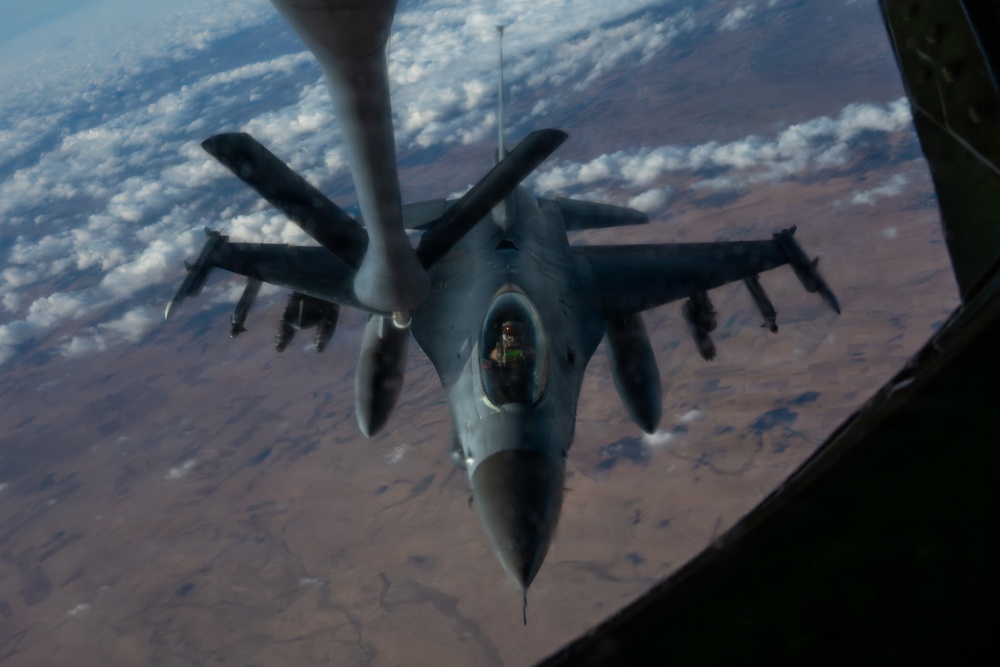 74th EARS conducts aerial refueling mission within CENTCOM