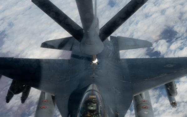 74th EARS conducts aerial refueling mission within CENTCOM