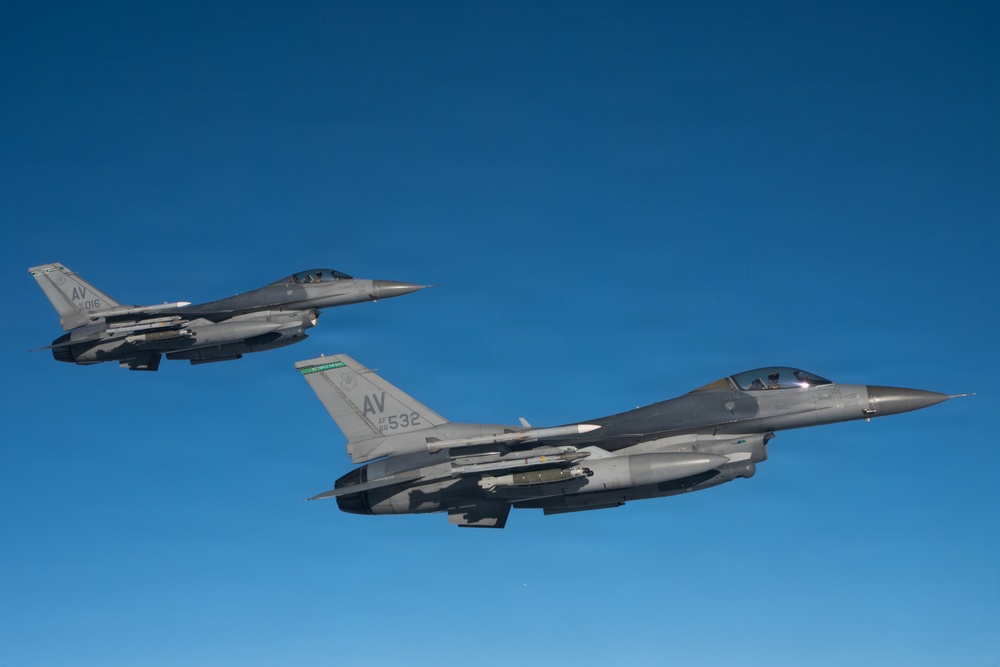 74th EARS conducts aerial refueling mission within CENTCOM&amp;#xA;