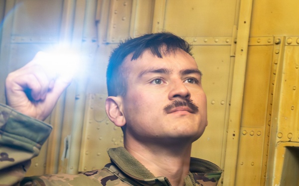 74 EARS conducts air refueling mission within CENTCOM