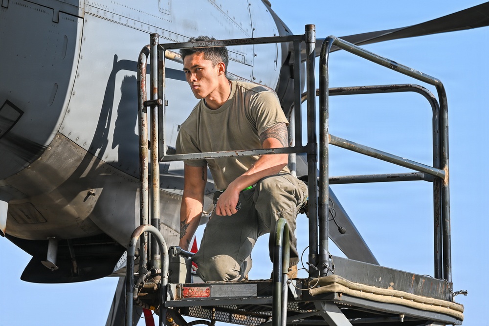 61st AMXS Engine Maintenance