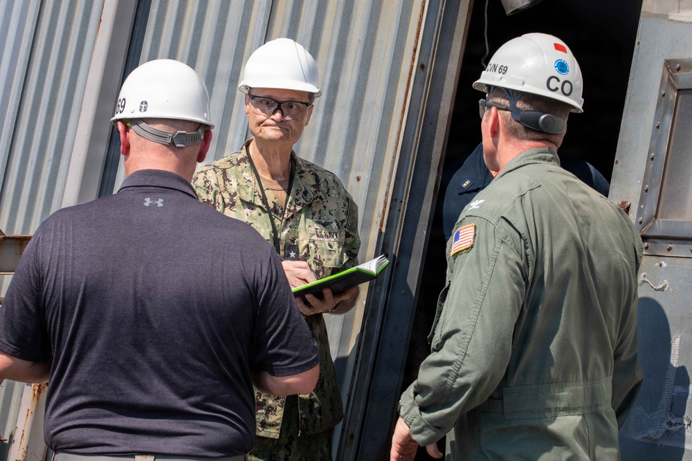 Ike Conducts Planned Incremental Availability maintenance period