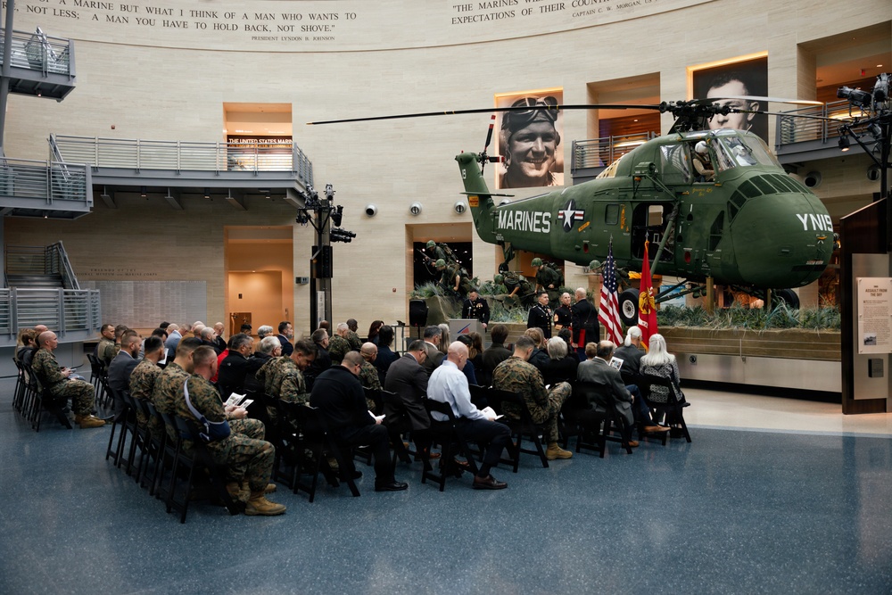 CWO5 Gunner retires after 35 years of honorable service