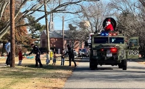 Holiday Cheer Delivered: APG's 'Season of Smiles' Unites Community