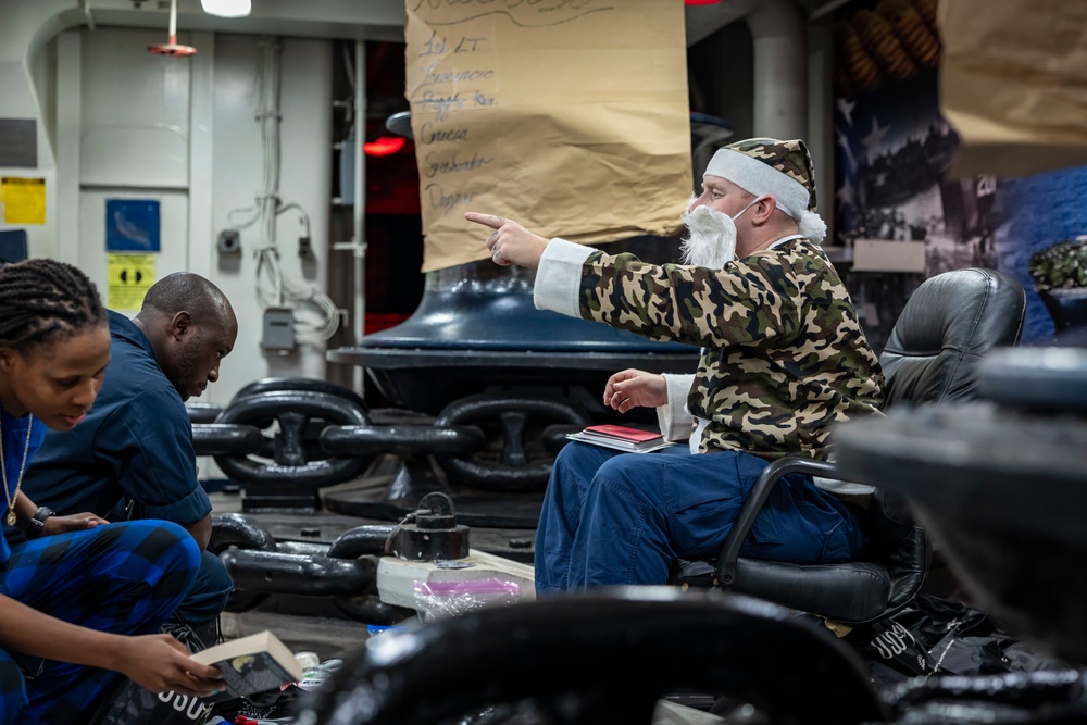 USS Iwo Jima Christmas Celebration