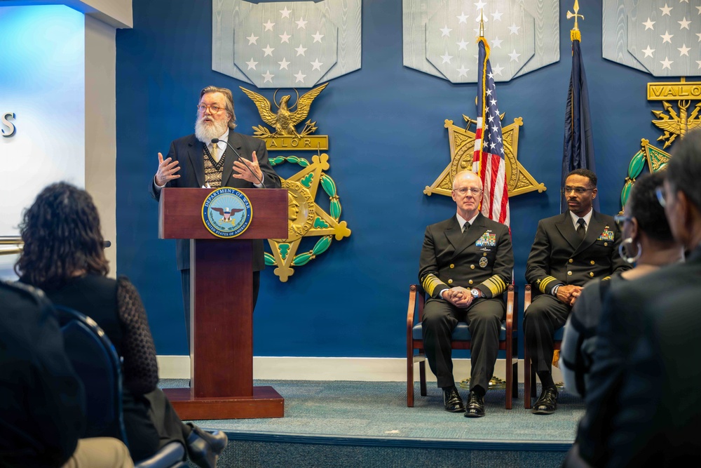 45th Annual Vice Admiral James Bond Stockdale Leadership Award