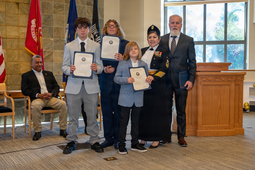 NAVSUP FLCSD Bids Farewell To RSCM Laabs