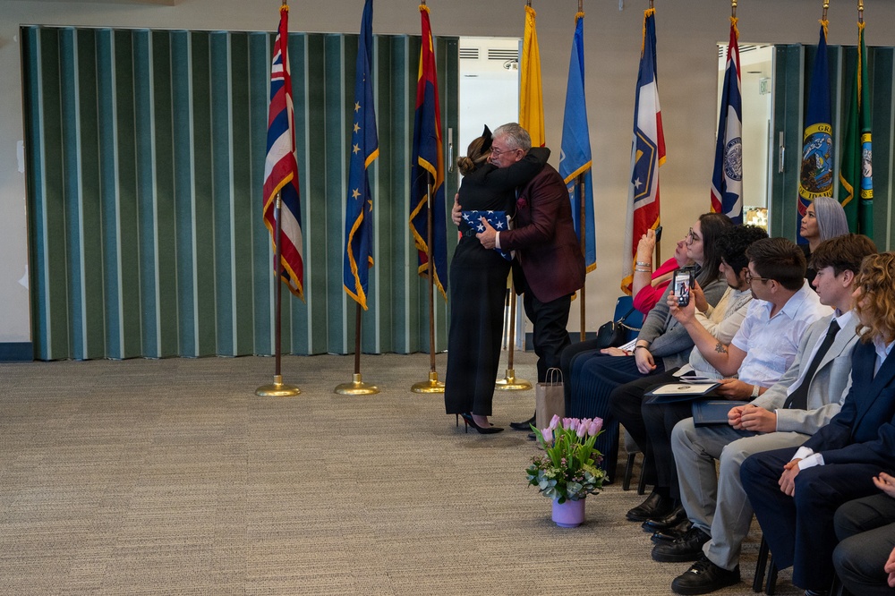 NAVSUP FLCSD Bids Farewell To RSCM Laabs