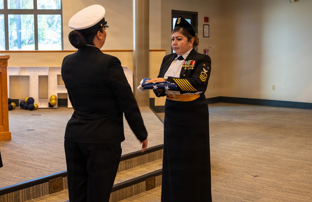 NAVSUP FLCSD Bids Farewell To RSCM Laabs