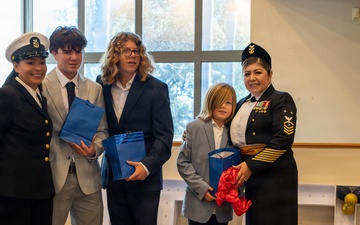 NAVSUP FLCSD Bids Farewell To RSCM Laabs