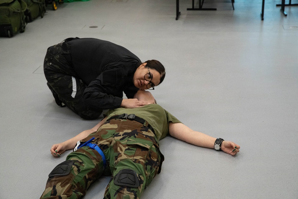 U.S. Army Soldiers Facilitate CLS Course with Lithuanian Riflemen’s Union during Unified Partners '26