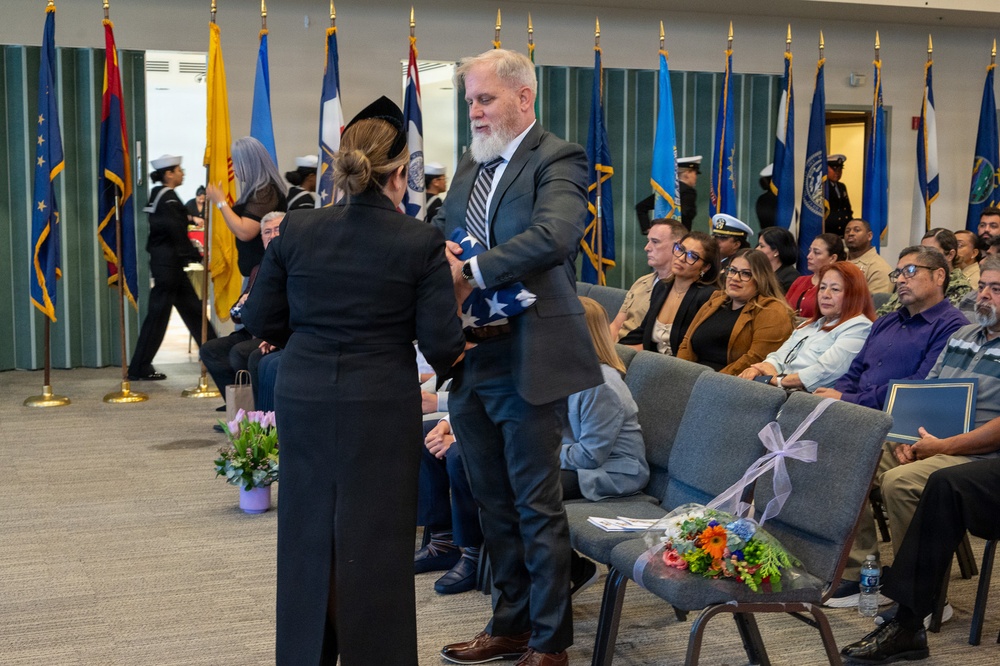 NAVSUP FLCSD Bids Farewell To RSCM Laabs