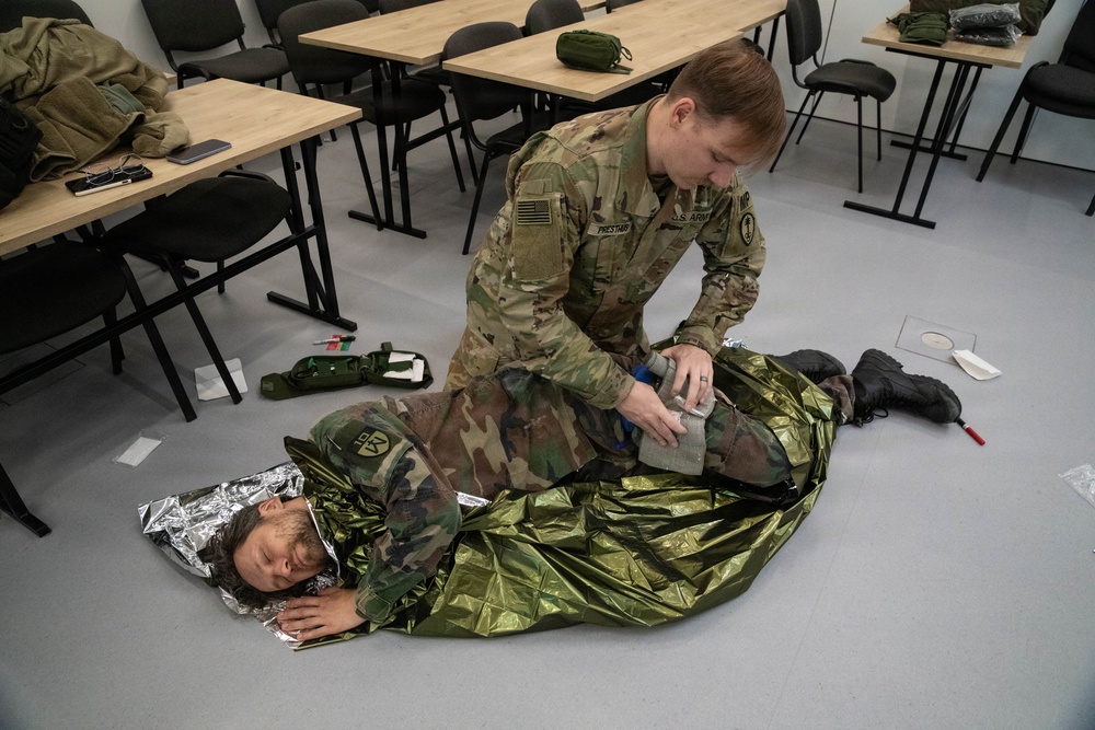 U.S. Army Soldiers Facilitate CLS Course with Lithuanian Riflemen’s Union during Unified Partners '26