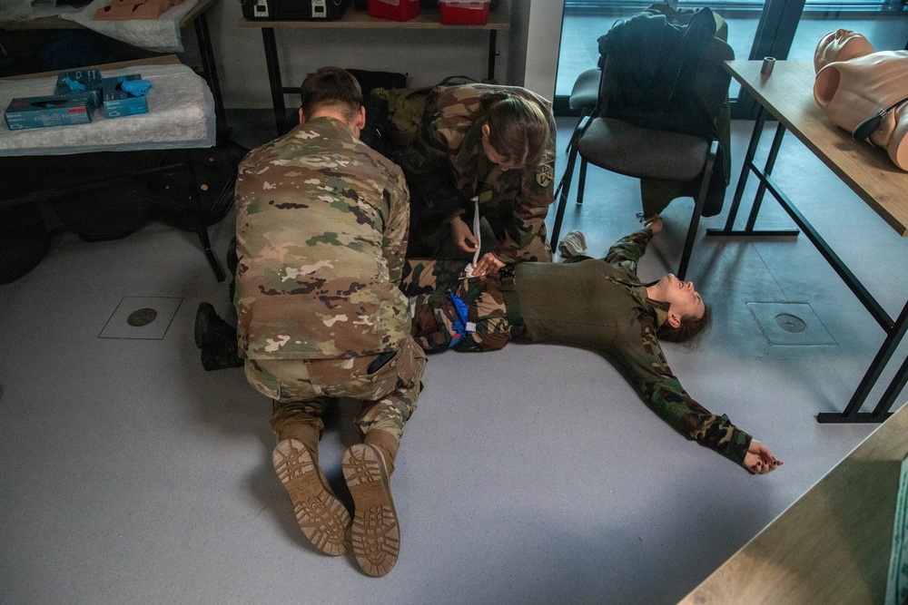 U.S. Army Soldiers Facilitate CLS Course with Lithuanian Riflemen’s Union during Unified Partners '26