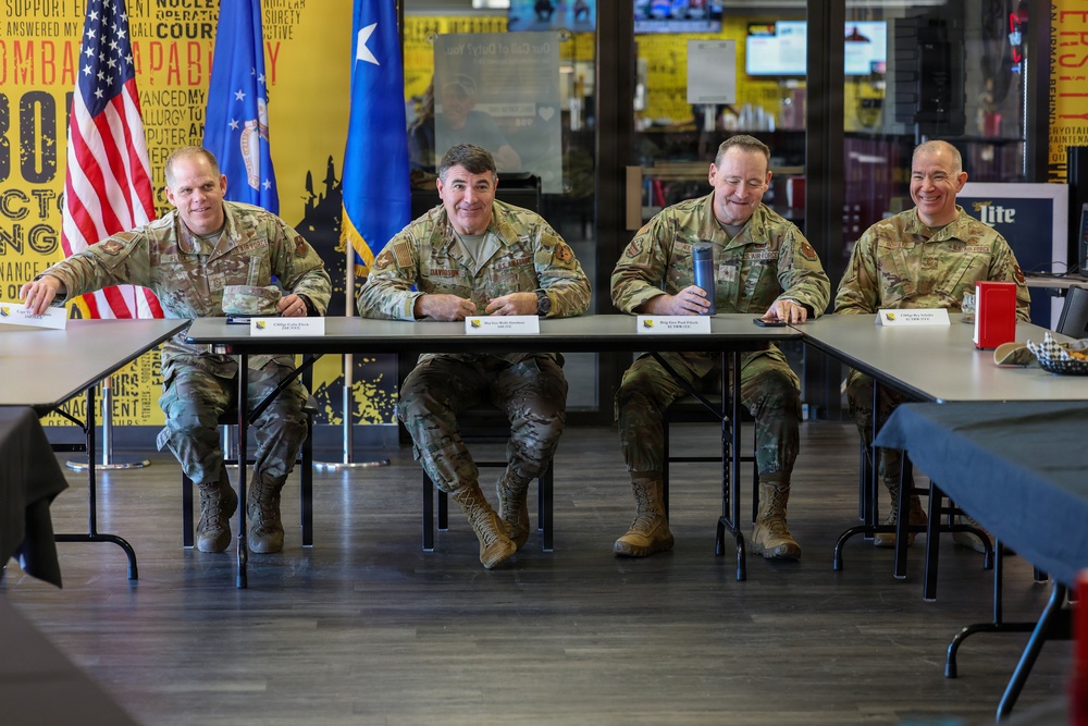 Team Sheppard Welcomes Second Air Force Leadership