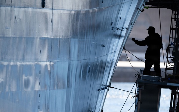 Self Defense Test Ship Gets Hull Paint Refresh Ahead of 50th Anniversary of Commissioning