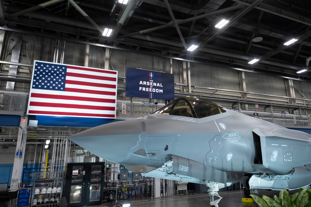 SW Arsenal of Freedom Tour - Texas