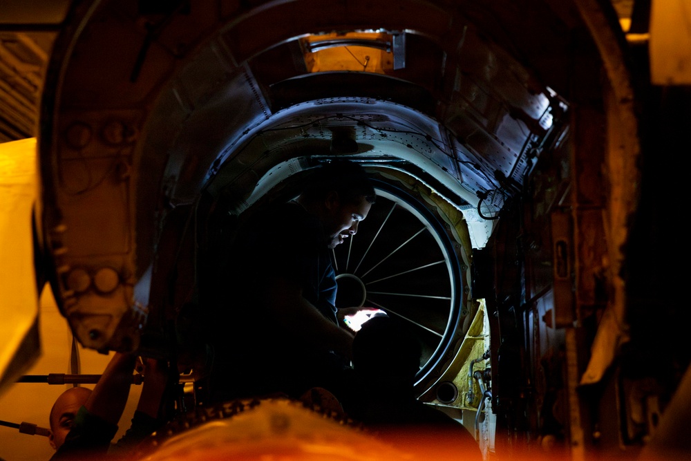 Abraham Lincoln conducts routine aircraft maintenance