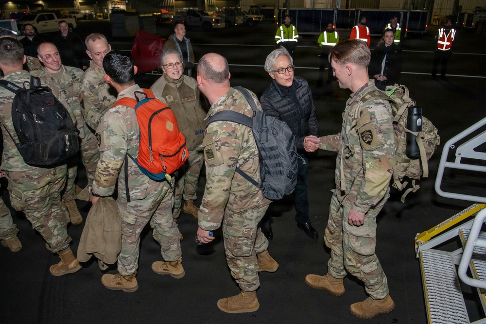 Oregon Guardsmen return to Portland, completing their mission with Task Force Rose Shield